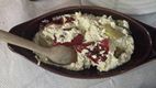 Fergesë, cordero con huevos y queso de oveja