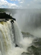 Las cataratas de Iguazú vistas desde Brasil