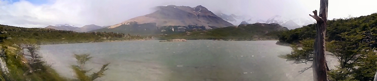 Laguna Capri entre niebla y lluvia