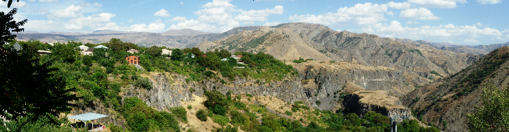 Vistas desde el Templo de Garni