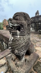 Bakong, Templos Roluos