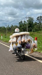 En las carreteras de Camboya