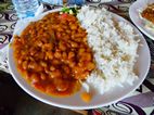 Curry de judias rojas con arroz