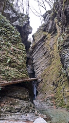 Cañon a la Catarata de Kozjak