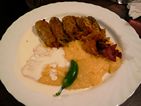 Sarmale con smantana y mamaliga
