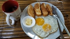 Desayuno en Water to Forest, Loboc, isla de Bohol
