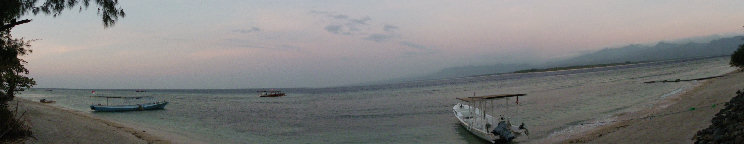 Atardecer en la costa este de Gili Air