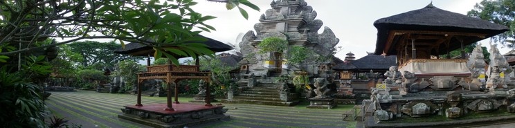 Vista panorámica de Pura Desa Ubud