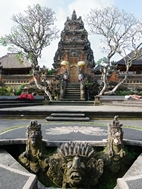 Pura Taman Saraswati