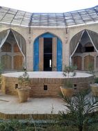Patio interior, Zein-o-Din Caravanserai