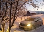 Arrancando el nuevo Skoda antes de salir de Egilsstaðir