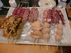 Brochetas, alrededores de Shinjuku Station