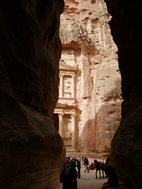 Vista del Tesoro desde el Siq