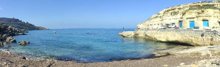 Dahlet Qorrot Beach
