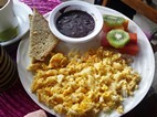 Huevos con queso