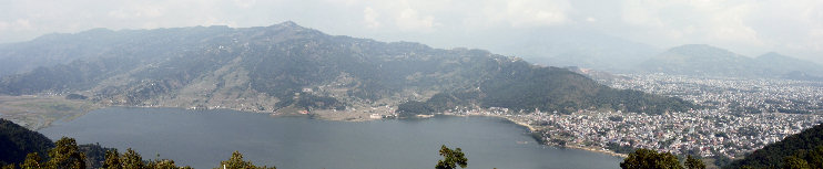 Vistas de Pokhara y el lago Phewa