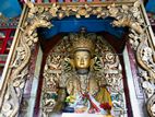 Sakyamuni (Buda) en el Templo Shree Karmaraja Mahavihar, Swayambhunath
