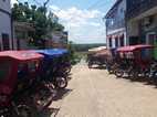 Parquing de mototaxis junto al embarcadero de Yurimaguas
