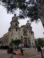 Parroquia La Virgen Maravillosa, Parque Kennedy