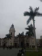 Catedral de Lima, Plaza de Armas