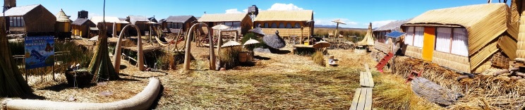 Isla Khantati en Lago Titicaca Isla Khantati en Lago Titicaca