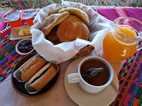 Desayuno, Isla Khantati