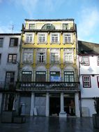 Alrededores del Arco da Porta Nova