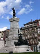 Pra&ccedil;a Imfante Dom Henrique