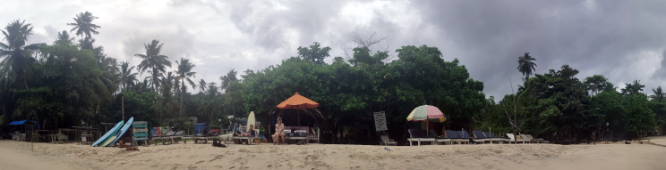 Hiriketiya Beach