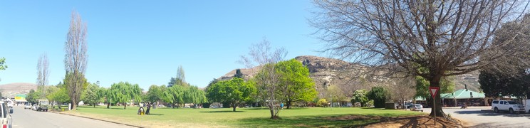 Plaza central de Clarens