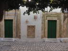 Puertas de la mezquita de Mustaf&aacute; Hamza