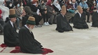 Derviches danzantes frente al Museo Mevlana